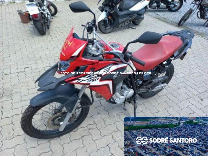 HONDA XRE 300 19/19