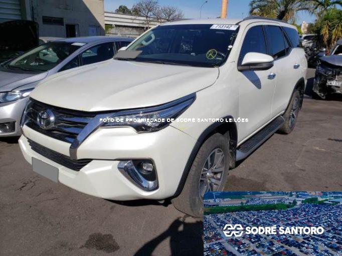 TOYOTA HILUX SW4 20/20