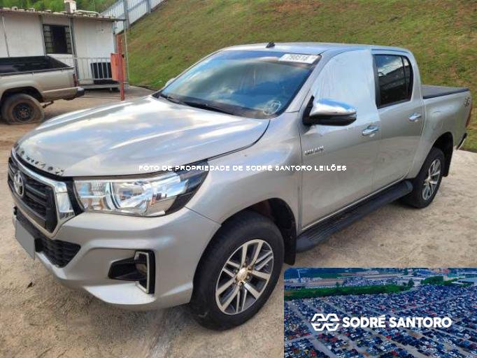 TOYOTA HILUX CD 18/18
