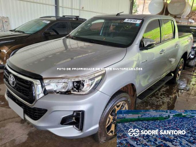 TOYOTA HILUX CD 20/21